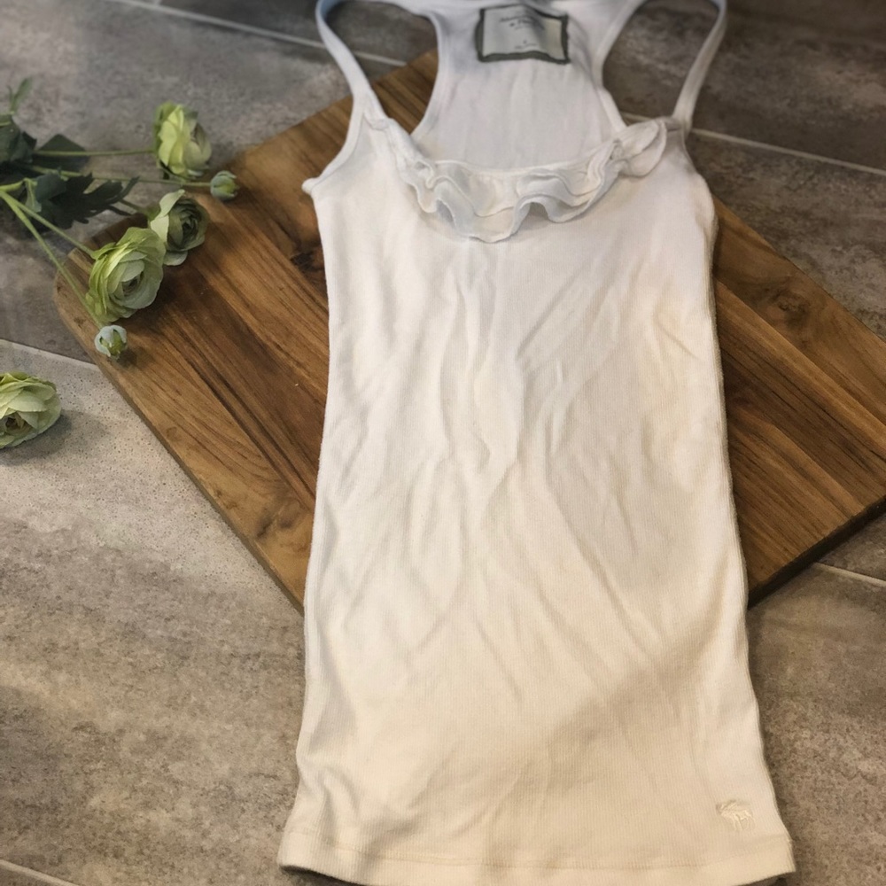 Abercrombie & Finch Ruffled Tank - Picture 3 of 3